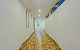 Oyo Townhouse 862 Che Sigma 4*